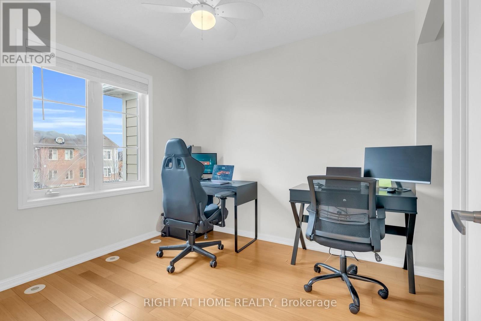 656 Scott Boulevard, Milton, Ontario  L9T 0P3 - Photo 38 - W12879630