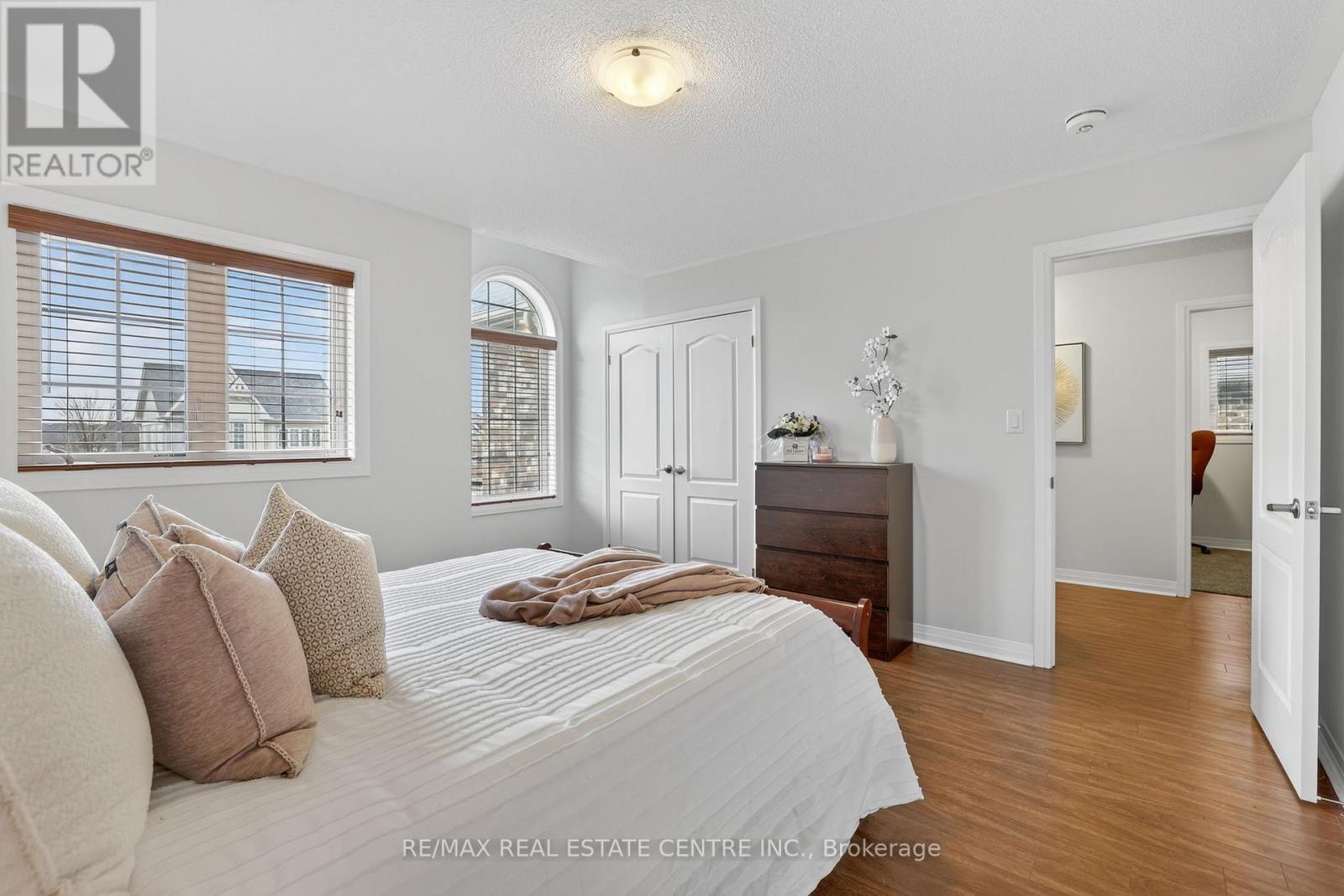 10 Porter Drive, Orangeville, Ontario  L9W 6Z4 - Photo 26 - W12879654