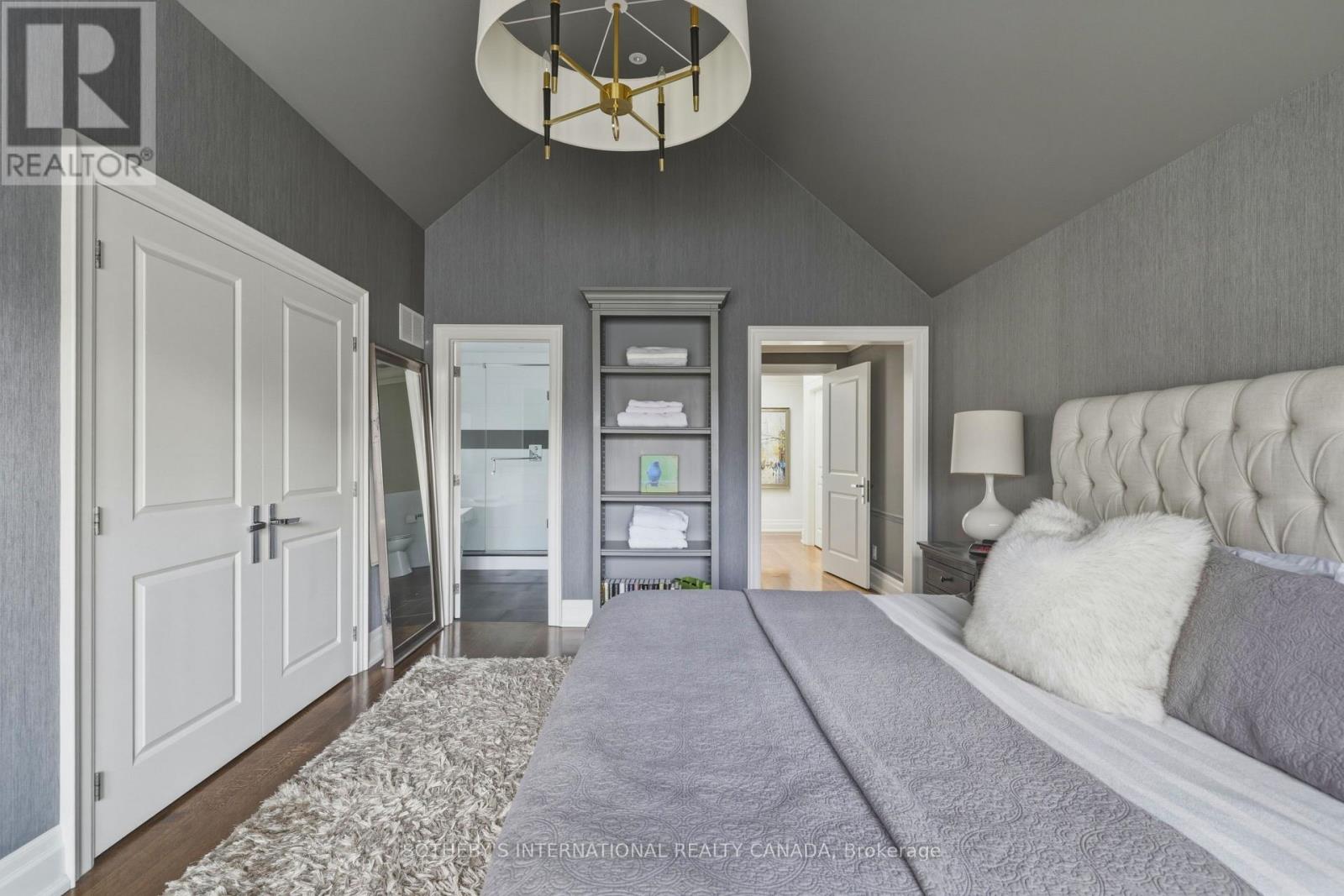 85 Strath Avenue, Toronto, Ontario  M8X 1R7 - Photo 25 - W12879744