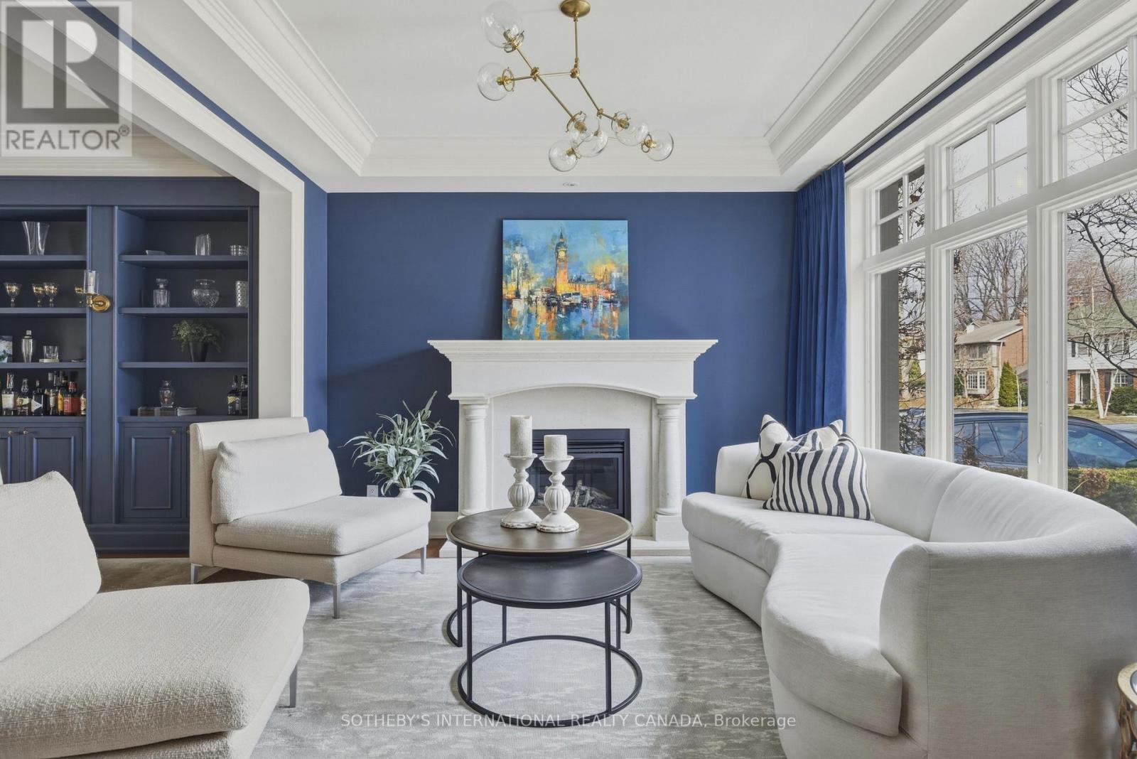 85 Strath Avenue, Toronto, Ontario  M8X 1R7 - Photo 5 - W12879744