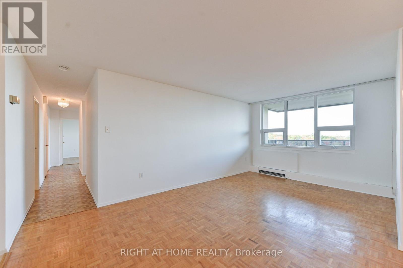 1212 - 15 La Rose Avenue, Toronto, Ontario  M9P 1A7 - Photo 15 - W12879802