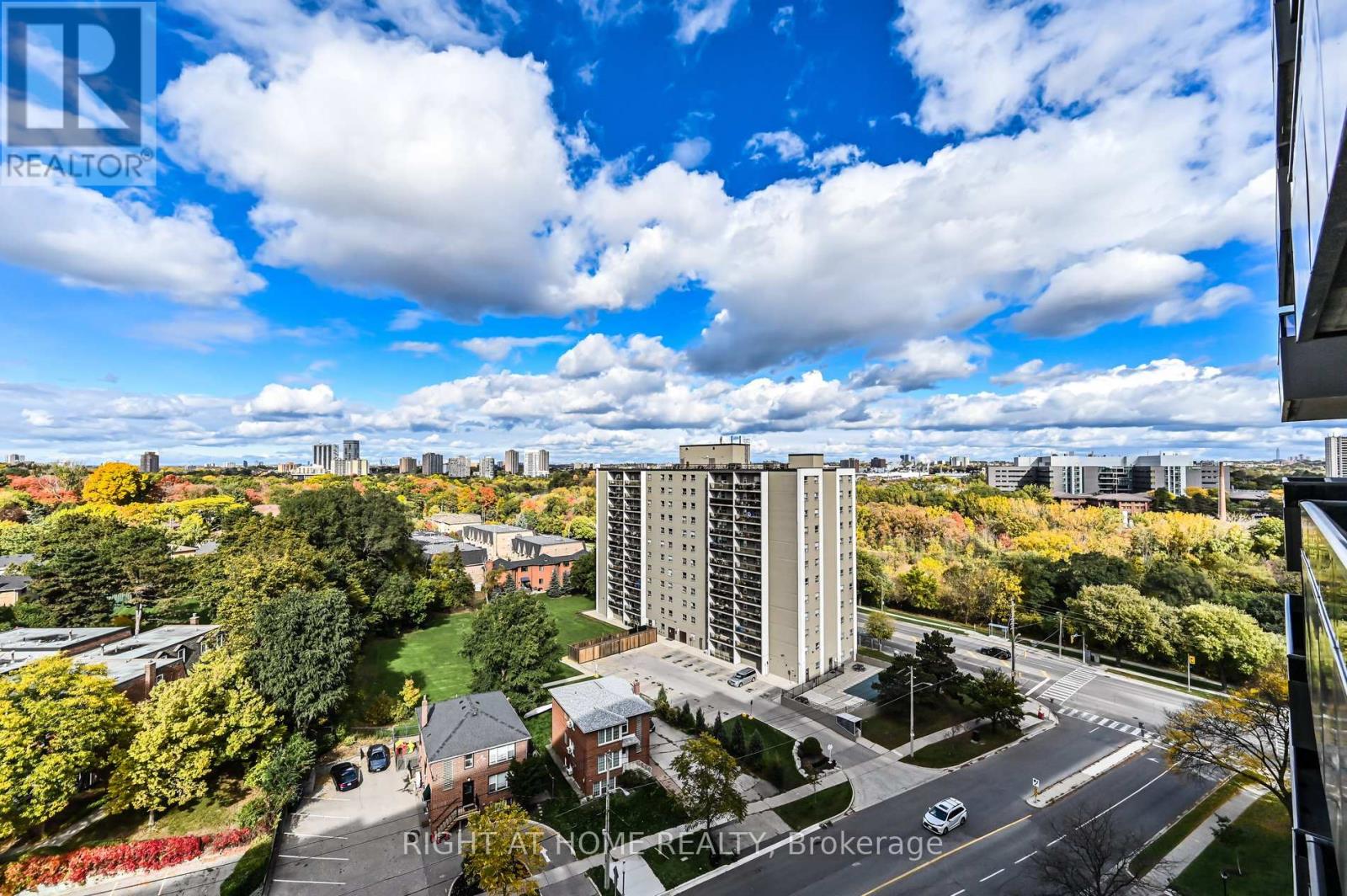 1212 - 15 La Rose Avenue, Toronto, Ontario  M9P 1A7 - Photo 31 - W12879802