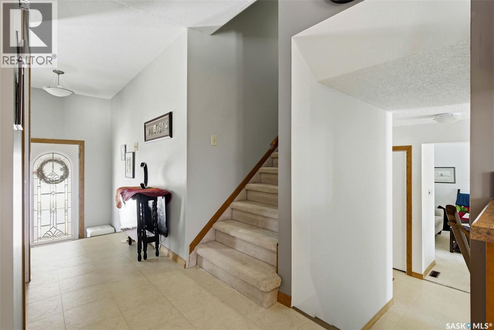 78 Edenwold Crescent, Regina, Saskatchewan  S4R 8A3 - Photo 11 - SK030358