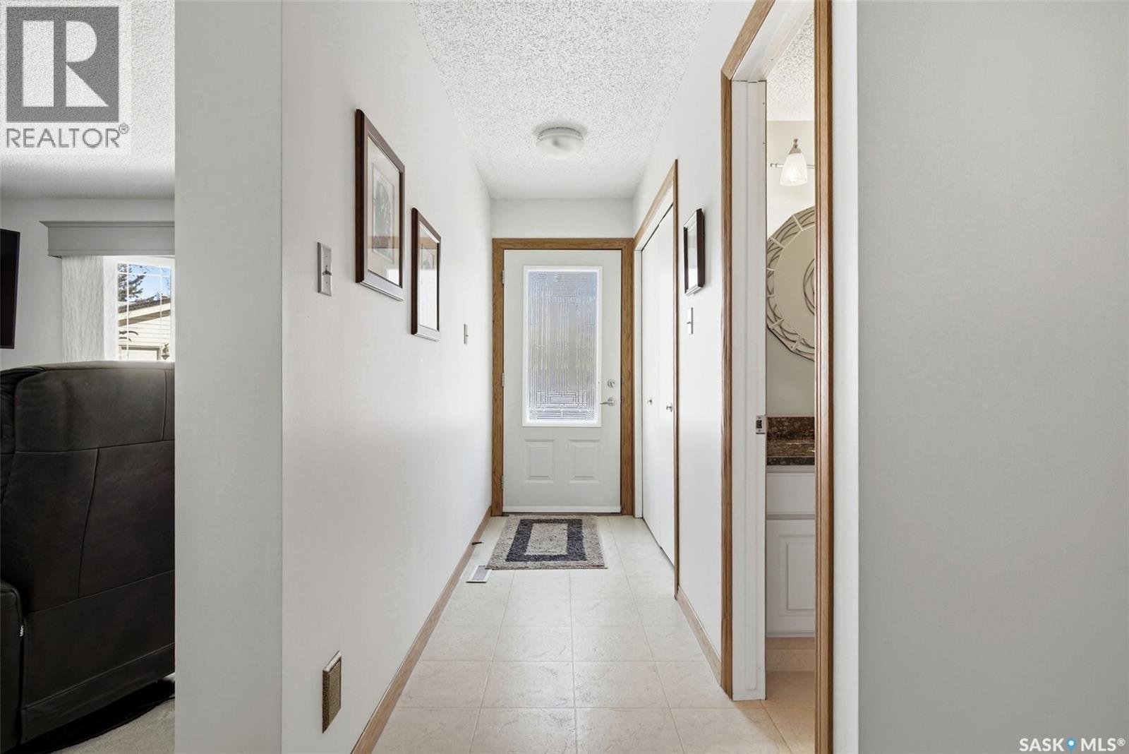 78 Edenwold Crescent, Regina, Saskatchewan  S4R 8A3 - Photo 15 - SK030358