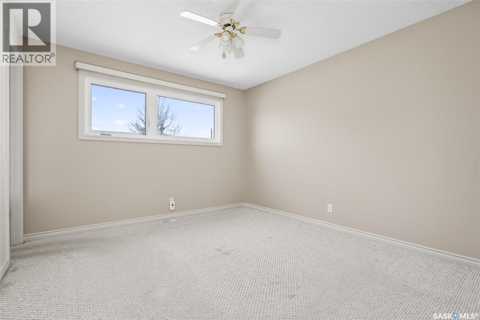 1043 Corman Crescent, Moose Jaw, Saskatchewan  S6H 6V5 - Photo 18 - SK030312