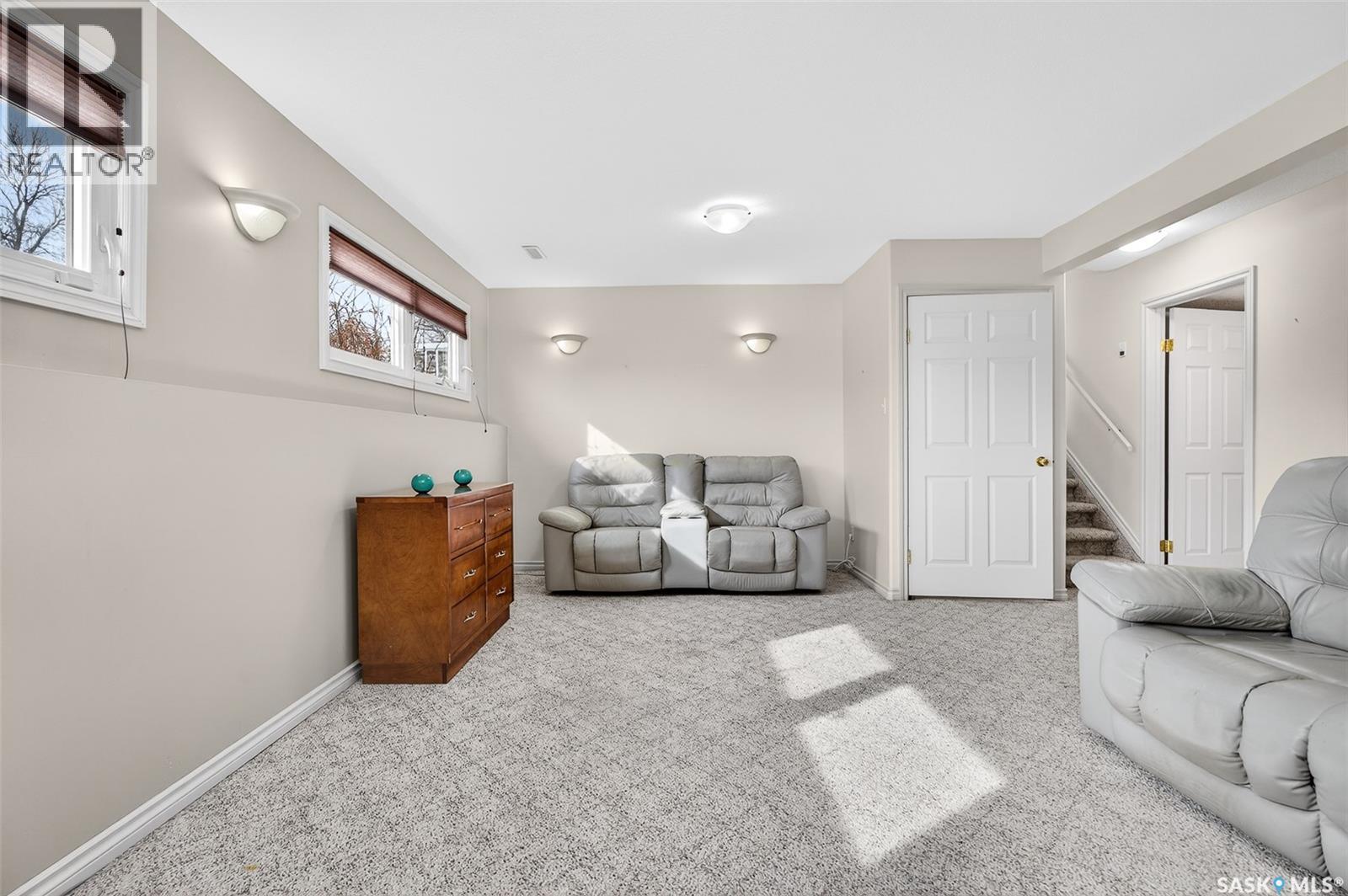 1043 Corman Crescent, Moose Jaw, Saskatchewan  S6H 6V5 - Photo 32 - SK030312