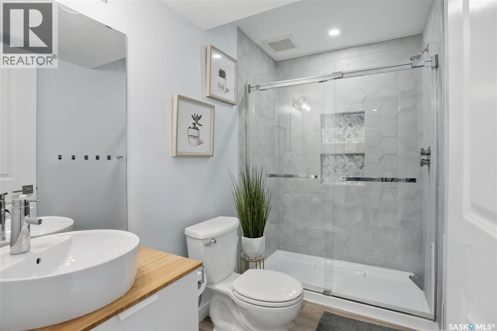 918 Pringle Cove, Saskatoon, Saskatchewan  S7T 0V6 - Photo 24 - SK030282