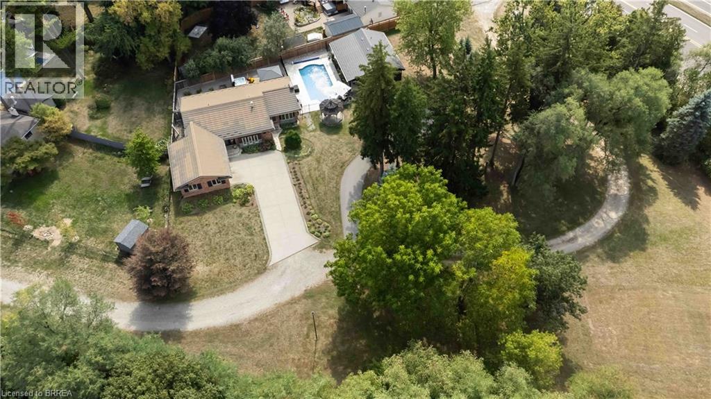 232 Paris Road E, Brantford, Ontario  N3R 1J4 - Photo 14 - 40811033