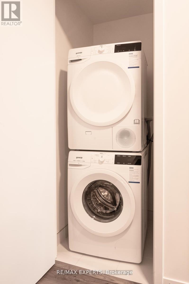 1003 - 85 Duke Street W, Kitchener, Ontario  N2H 0B7 - Photo 11 - X12879530