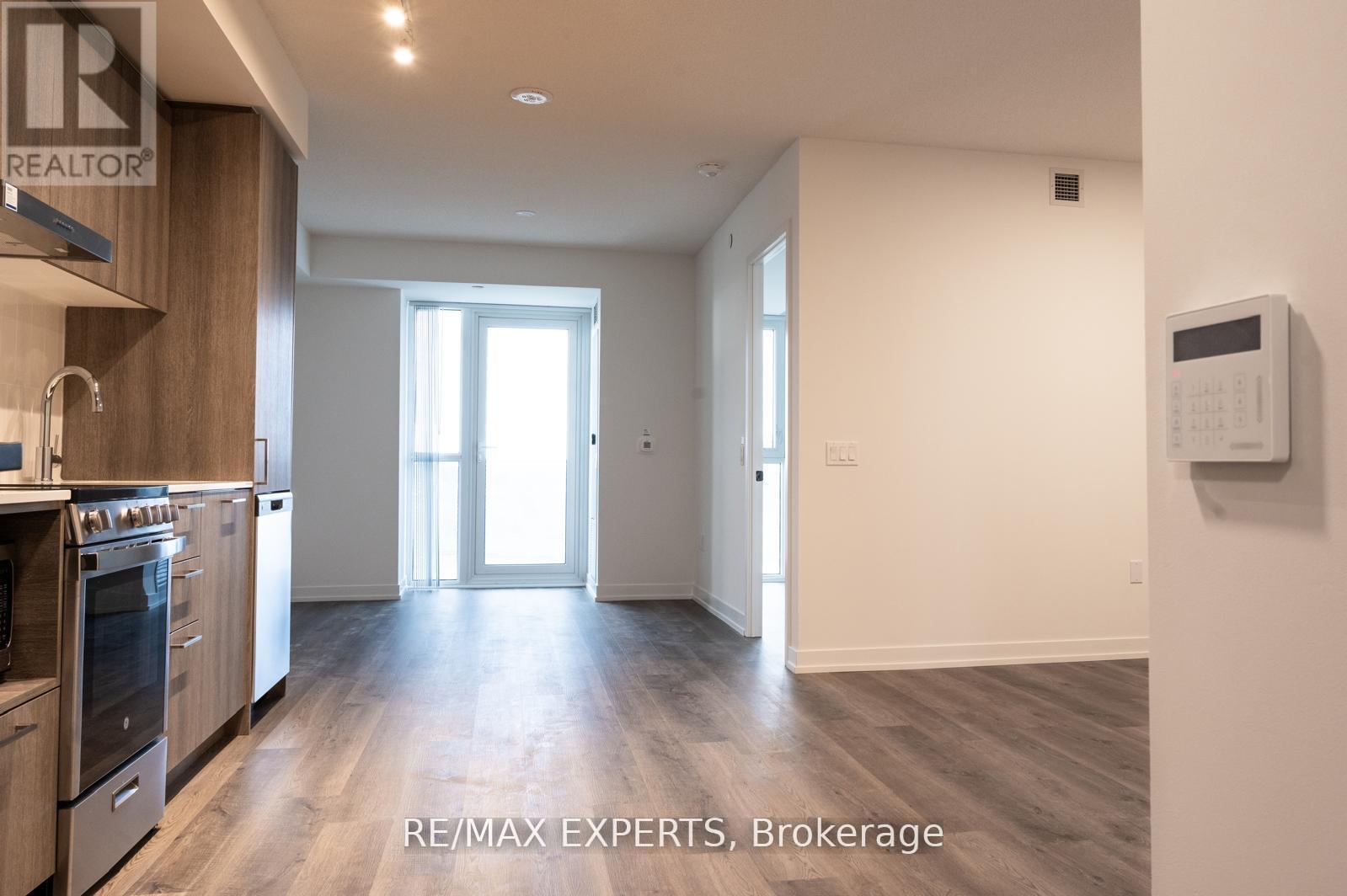 1003 - 85 Duke Street W, Kitchener, Ontario  N2H 0B7 - Photo 5 - X12879530