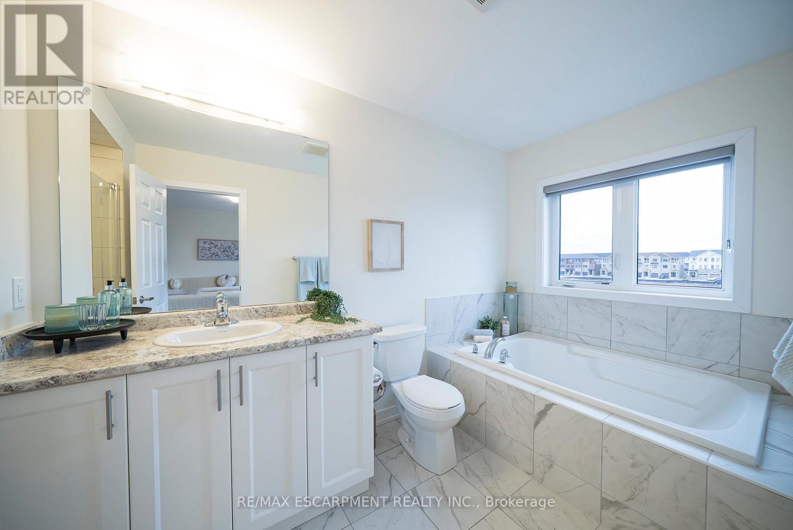 196 Wilmot Road, Brantford, Ontario  N3T 0W7 - Photo 17 - X12879598