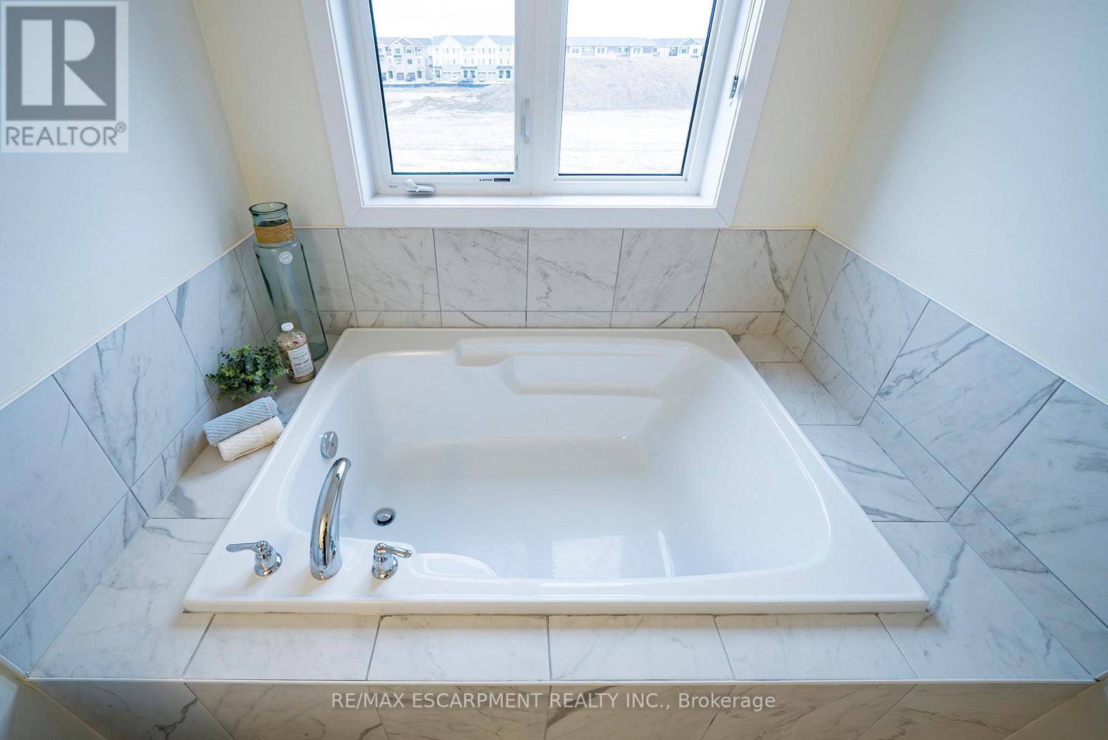 196 Wilmot Road, Brantford, Ontario  N3T 0W7 - Photo 18 - X12879598