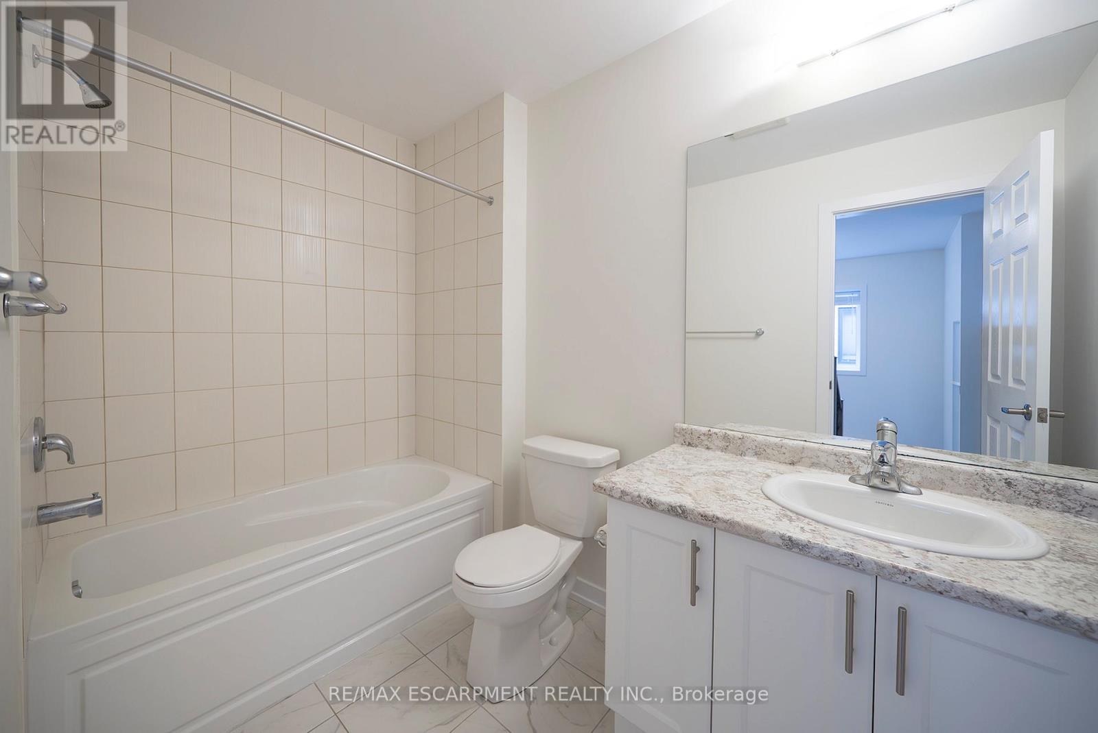 196 Wilmot Road, Brantford, Ontario  N3T 0W7 - Photo 24 - X12879598