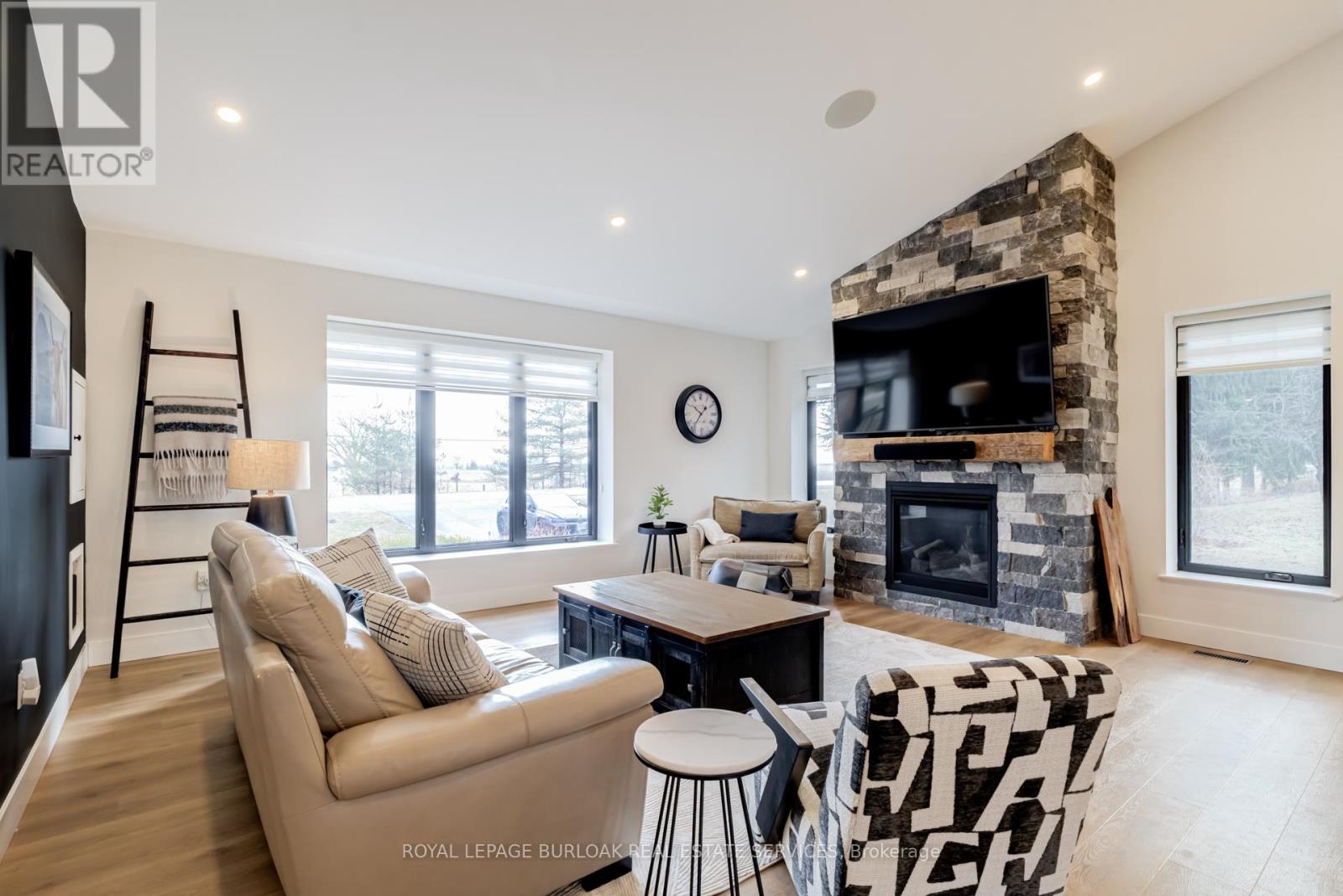 311 St George Road, Brant, Ontario  N0E 1N0 - Photo 13 - X12879604