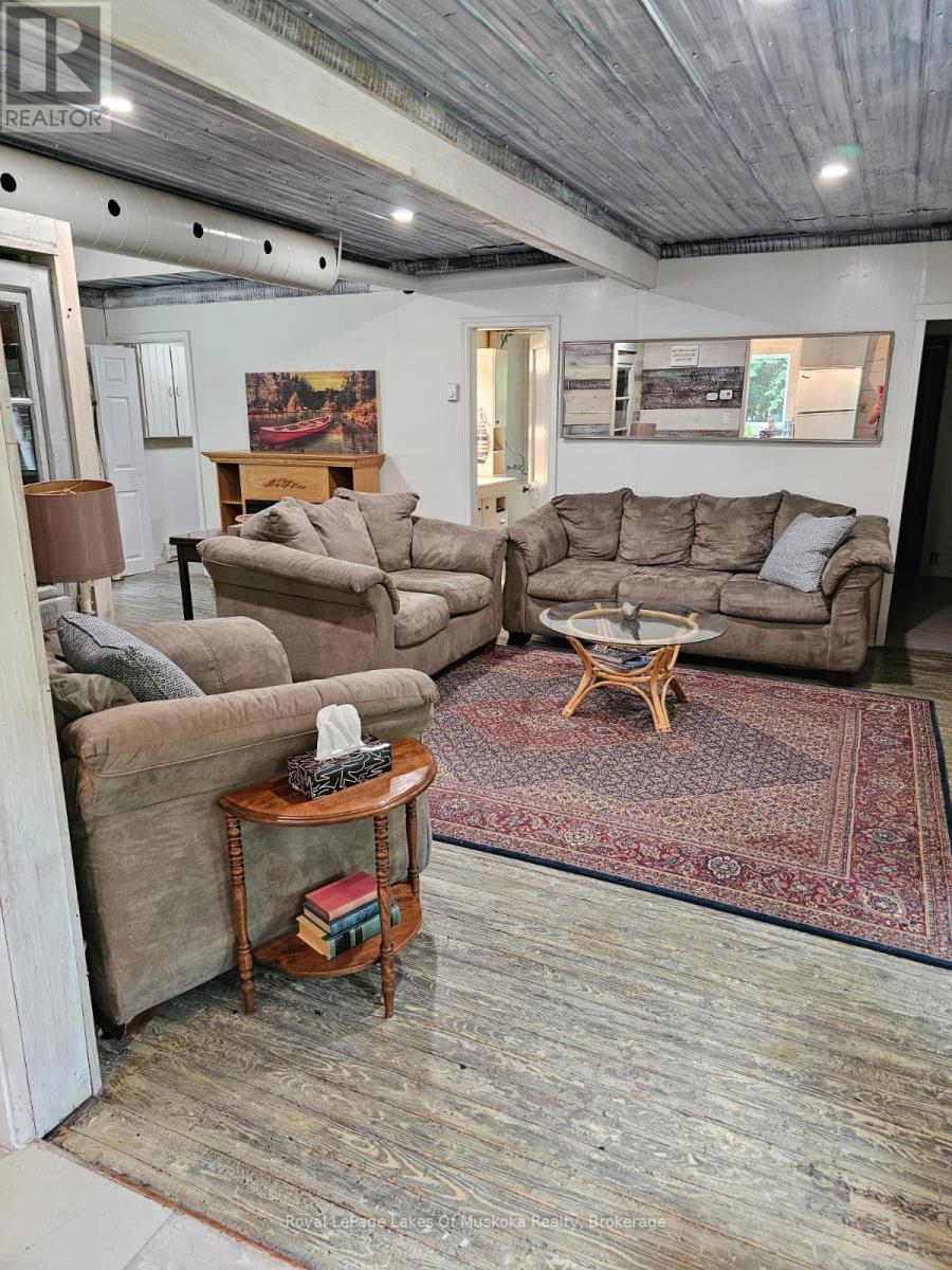 1157 Moon River Road, Muskoka Lakes, Ontario  P0C 1A0 - Photo 15 - X12835926