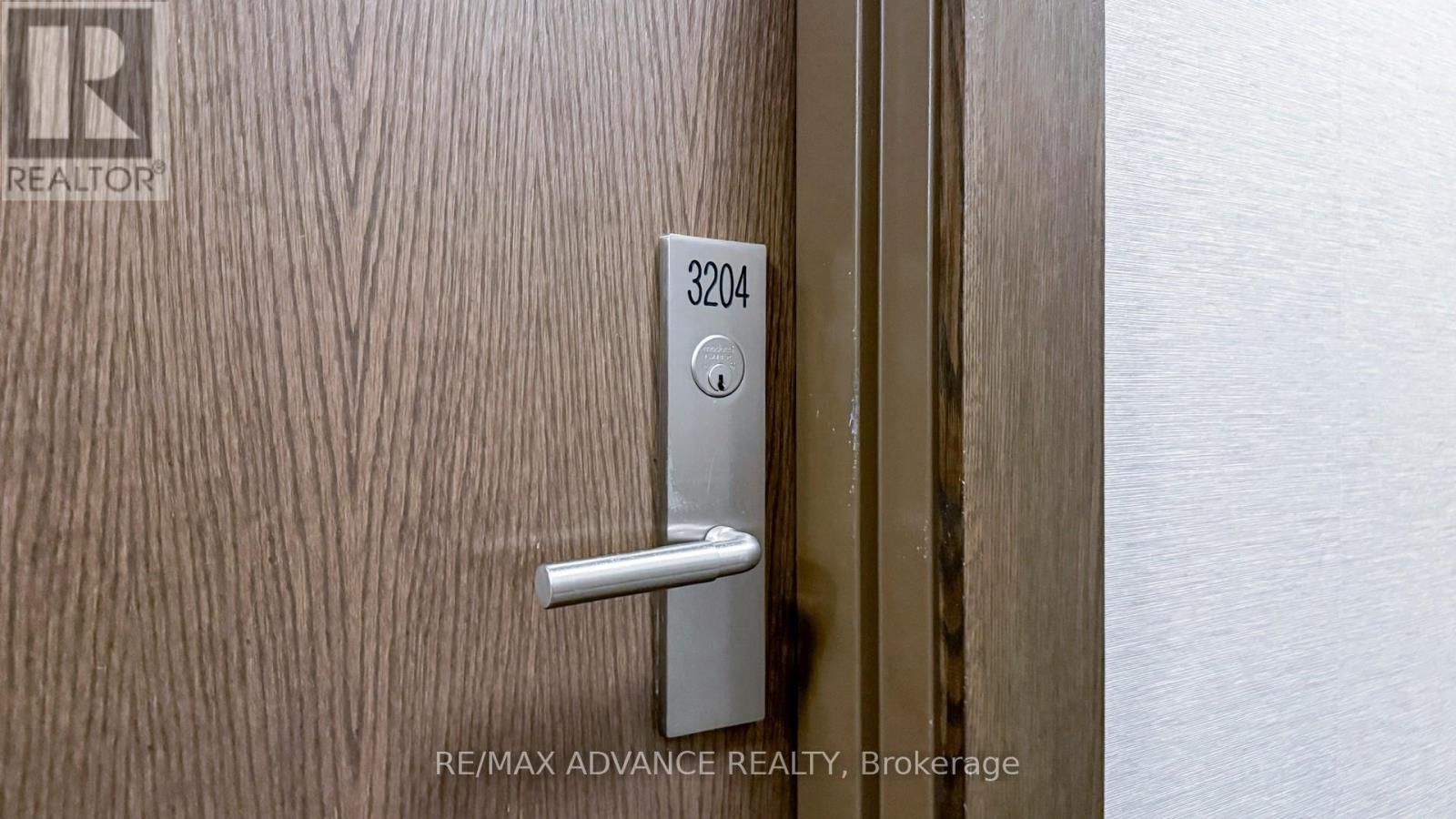 3204 - 386 Yonge Street, Toronto, Ontario  M5B 0A5 - Photo 9 - C12854270