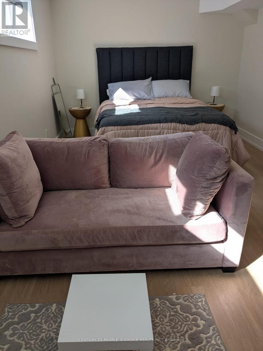 Basement - 313 Ranee Avenue, Toronto, Ontario  M6A 1N9 - Photo 8 - W12628776