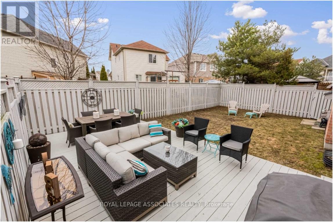 1044 Langford Street, Oshawa, Ontario  L1K 2W1 - Photo 40 - E12876334