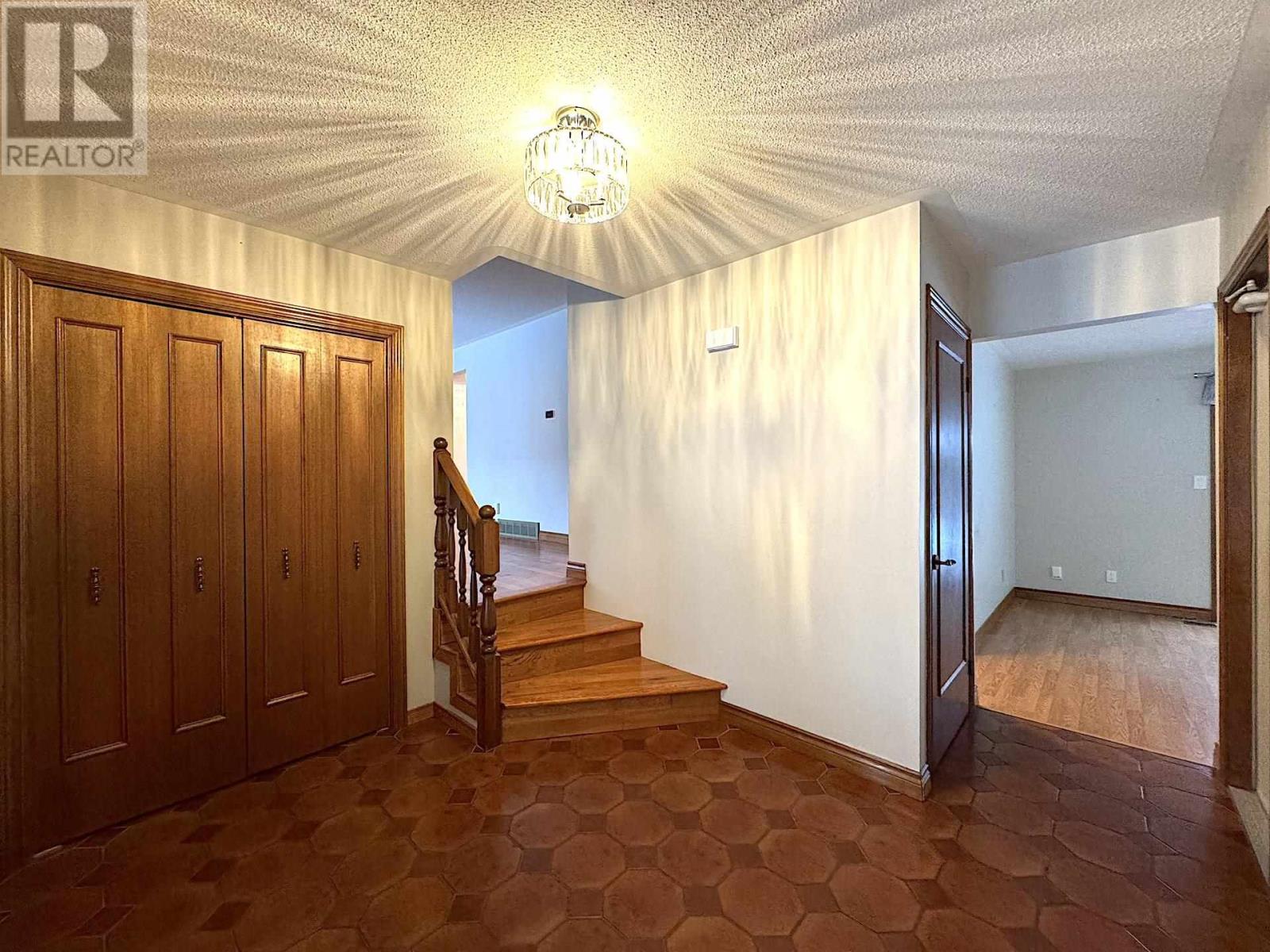 187 Parkland Cres, Sault Ste. Marie, Ontario  P6A 6M4 - Photo 12 - SM253505