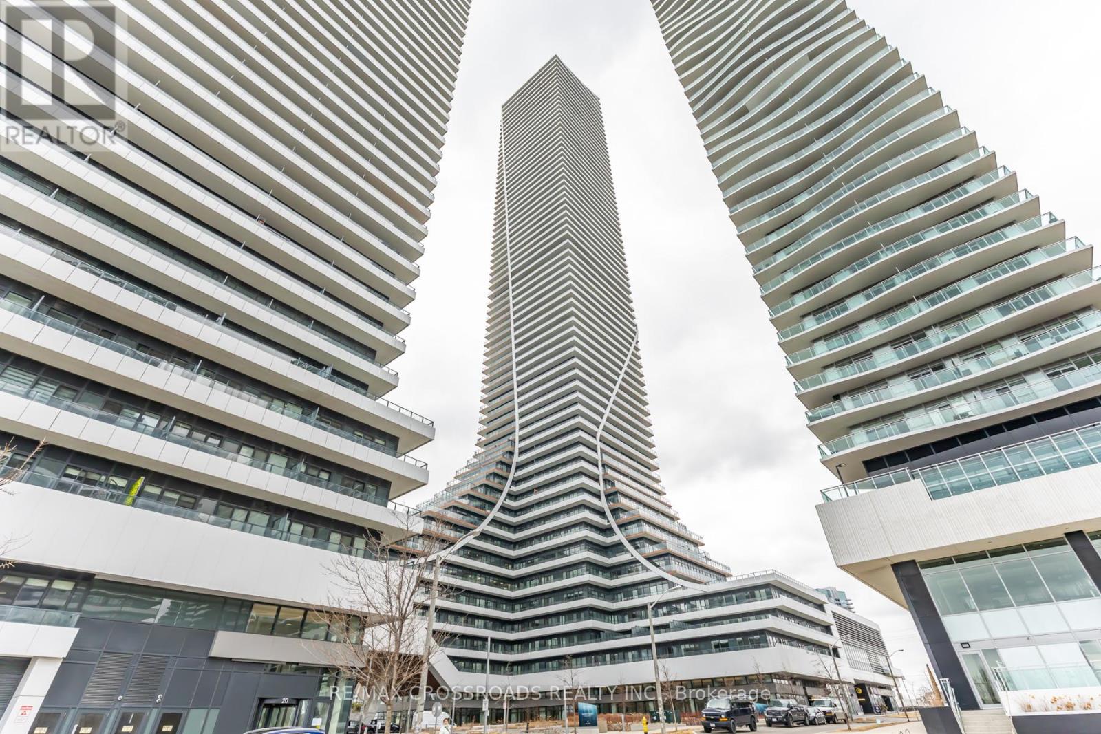 3913 - 30 SHORE BREEZE DRIVE N, Toronto, Ontario
