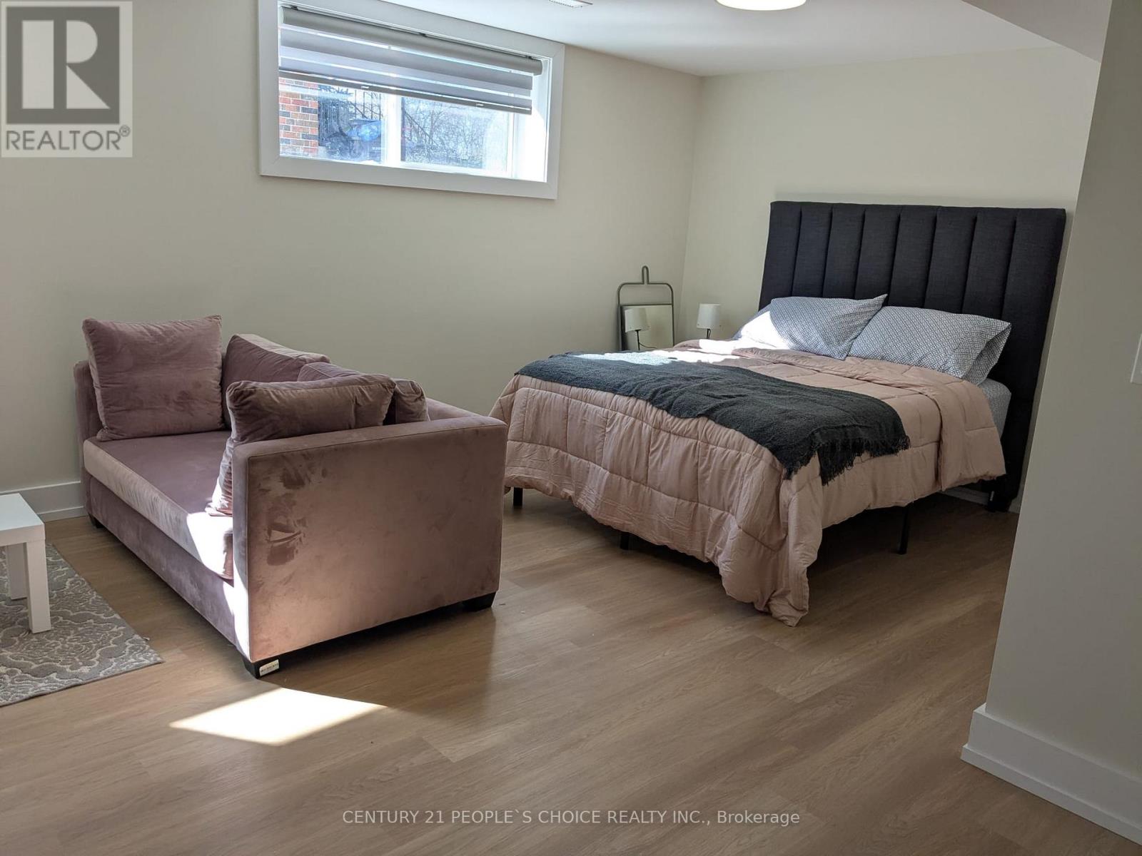 Basement - 313 Ranee Avenue, Toronto, Ontario  M6A 1N9 - Photo 7 - W12628776