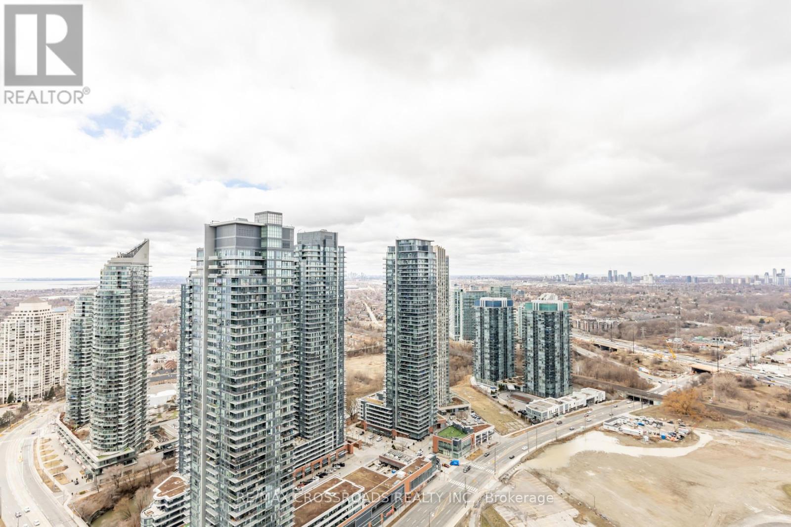 3913 - 30 Shore Breeze Drive N, Toronto, Ontario  M8V 0J1 - Photo 38 - W12870818