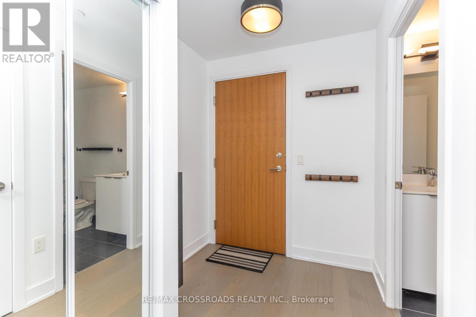 3913 - 30 Shore Breeze Drive N, Toronto, Ontario  M8V 0J1 - Photo 7 - W12870818