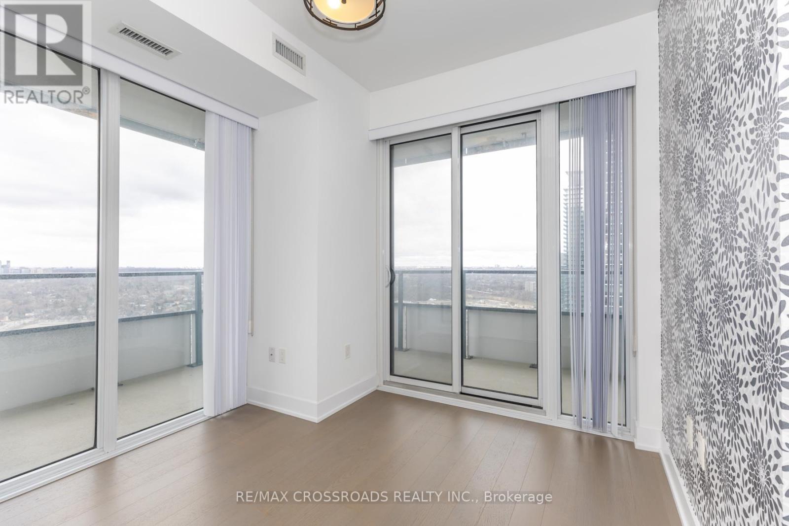 3913 - 30 Shore Breeze Drive N, Toronto, Ontario  M8V 0J1 - Photo 23 - W12870818