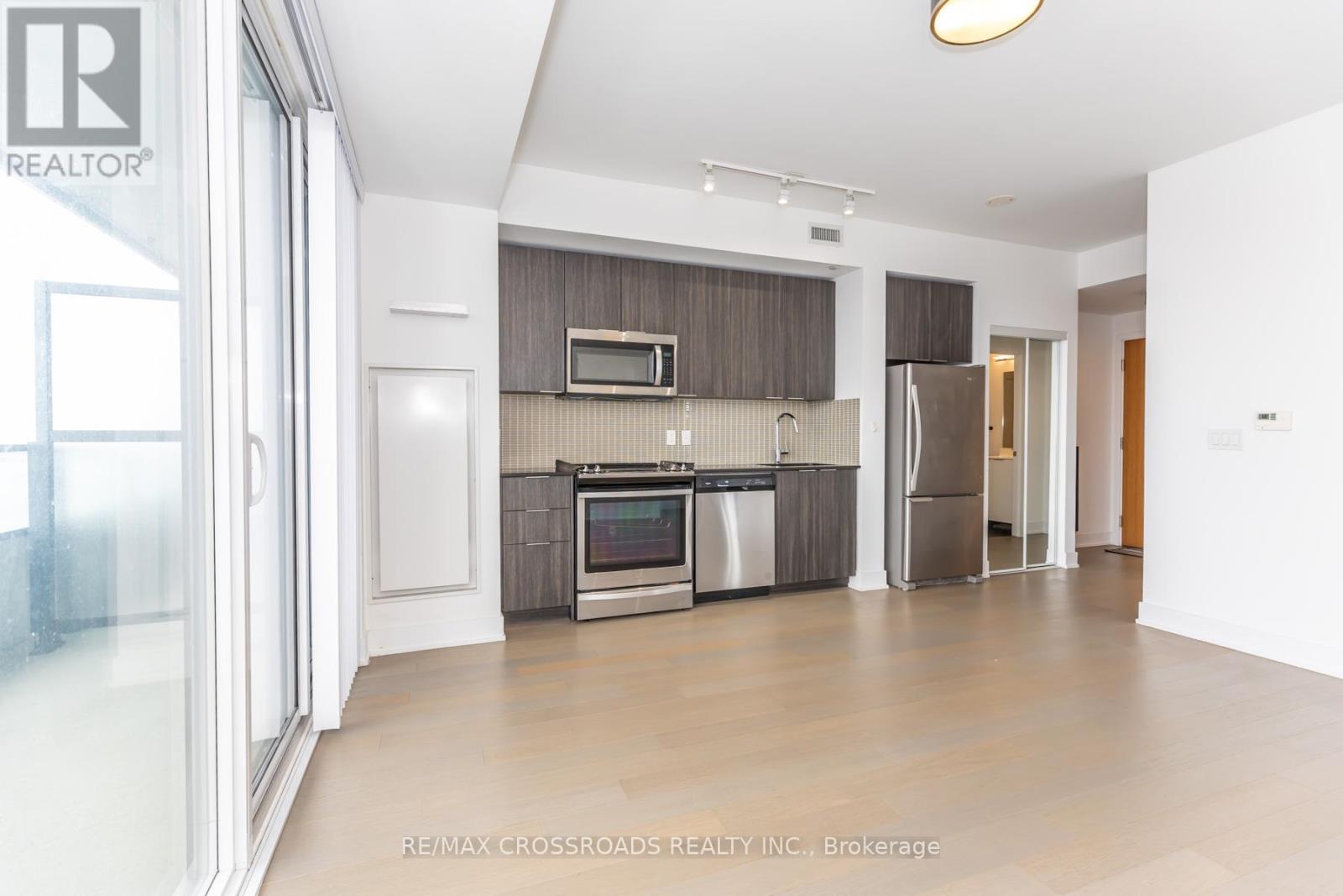 3913 - 30 Shore Breeze Drive N, Toronto, Ontario  M8V 0J1 - Photo 15 - W12870818