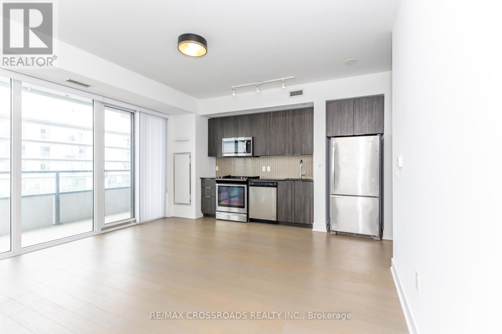 3913 - 30 Shore Breeze Drive N, Toronto, Ontario  M8V 0J1 - Photo 13 - W12870818