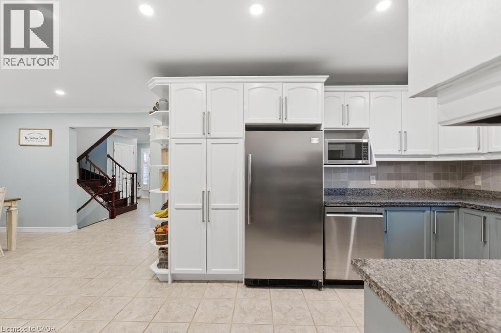 7 Vidal Court, Grimsby, Ontario  L3M 5R8 - Photo 8 - 40810267