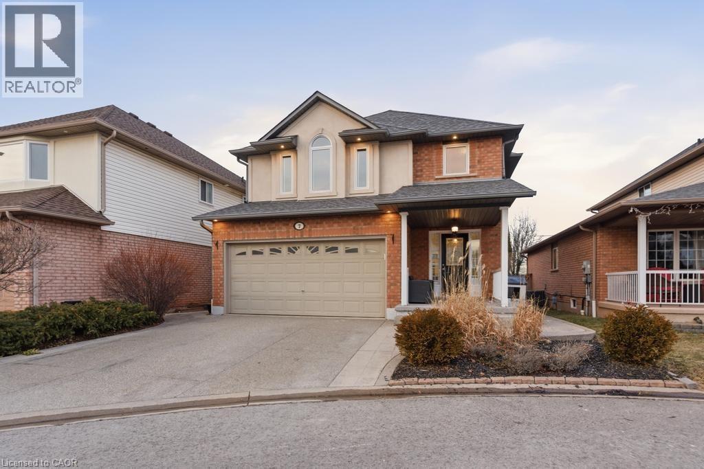 7 Vidal Court, Grimsby, Ontario  L3M 5R8 - Photo 2 - 40810267