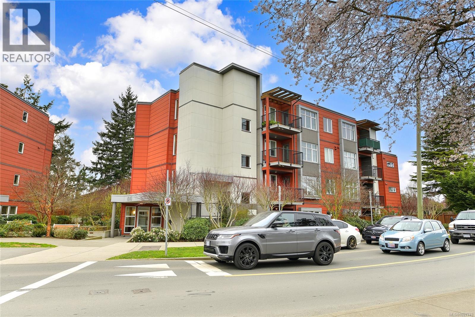 106 4040 Borden St, Saanich, British Columbia  V8X 2E9 - Photo 41 - 1027743