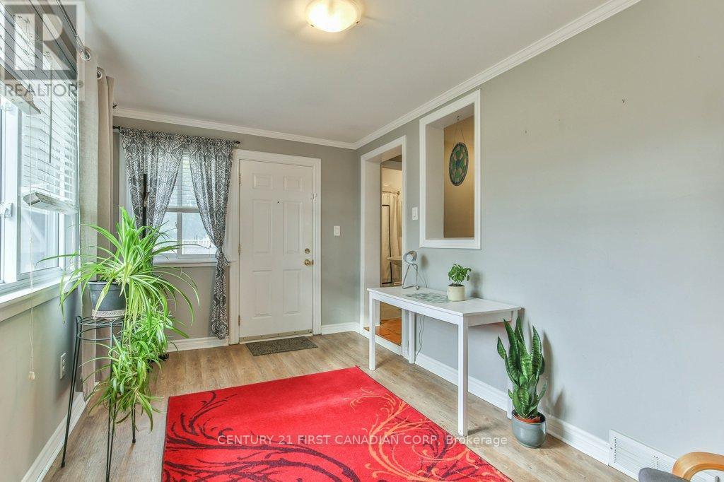 715 Grosvenor Street, London East, Ontario  N5Y 3T7 - Photo 21 - X12879940