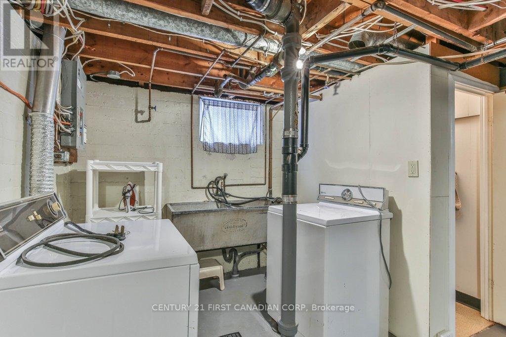 715 Grosvenor Street, London East, Ontario  N5Y 3T7 - Photo 30 - X12879940