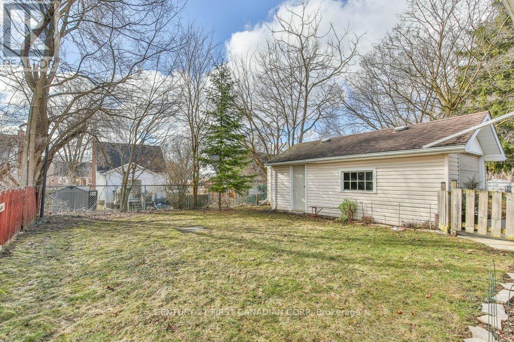 715 Grosvenor Street, London East, Ontario  N5Y 3T7 - Photo 34 - X12879940