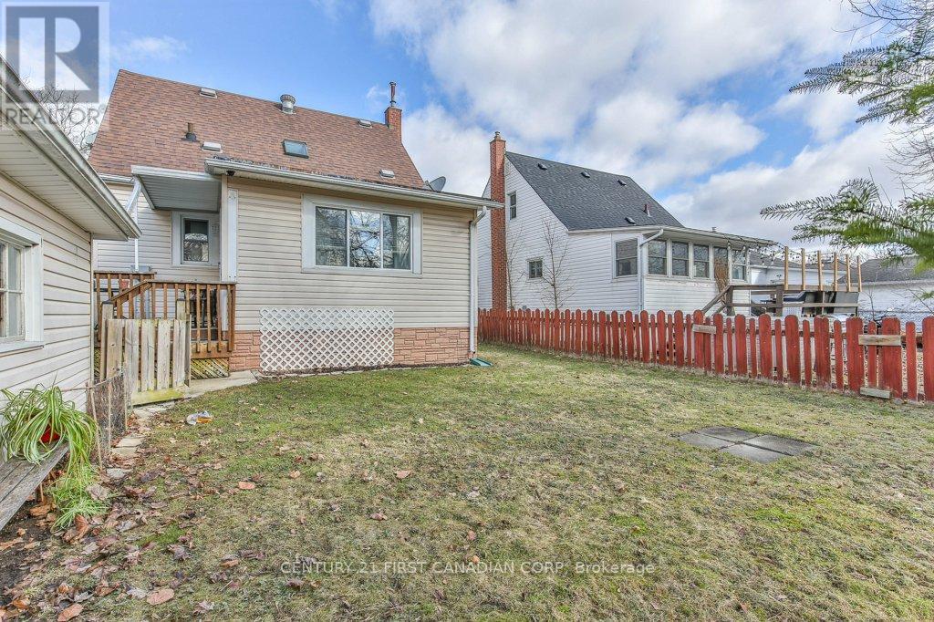 715 Grosvenor Street, London East, Ontario  N5Y 3T7 - Photo 36 - X12879940