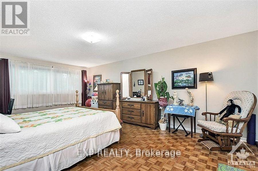 15 Jansen Road, Ottawa, Ontario  K2H 5W6 - Photo 20 - X12879888