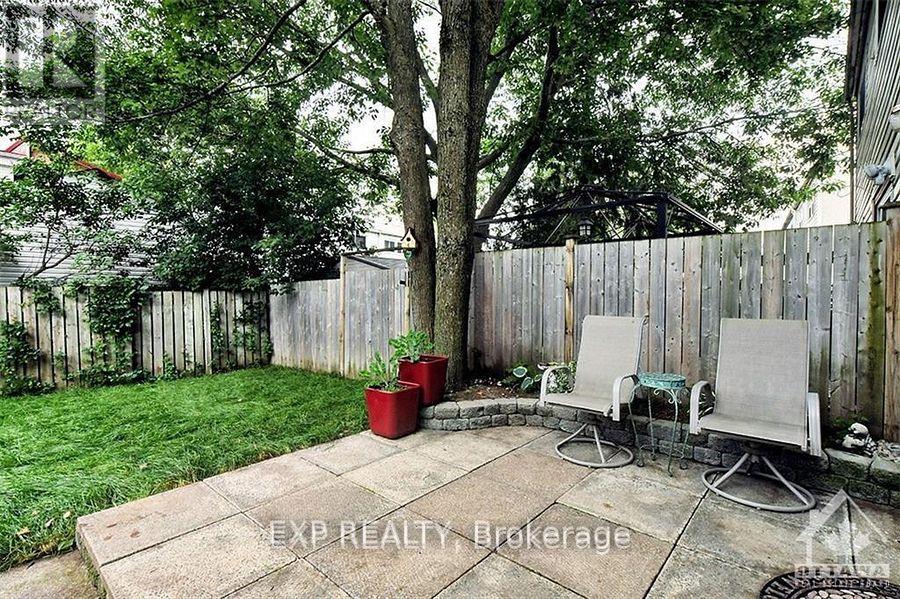 15 Jansen Road, Ottawa, Ontario  K2H 5W6 - Photo 30 - X12879888