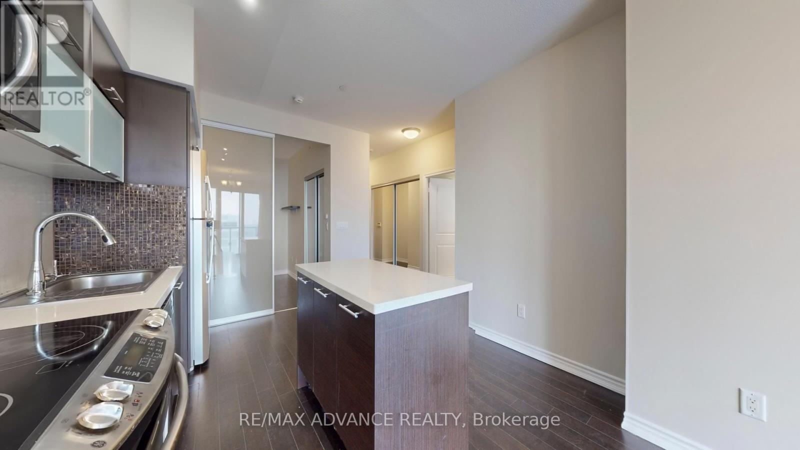 3204 - 386 Yonge Street, Toronto, Ontario  M5B 0A5 - Photo 19 - C12571500