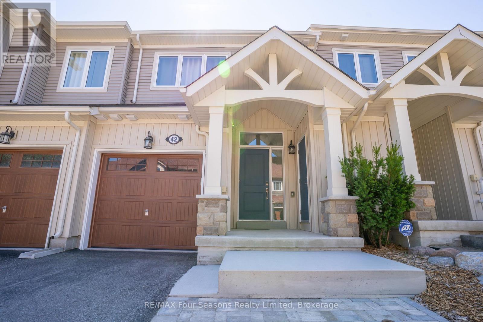 42 LETT AVENUE, Collingwood, Ontario