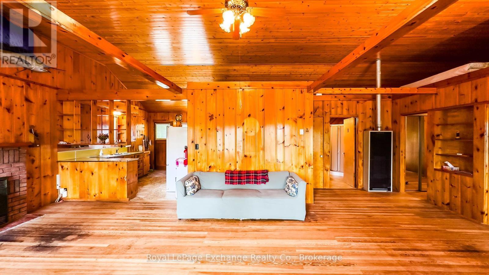 40 Vozka Drive, Huron-Kinloss, Ontario  N2Z 0B3 - Photo 23 - X12878924