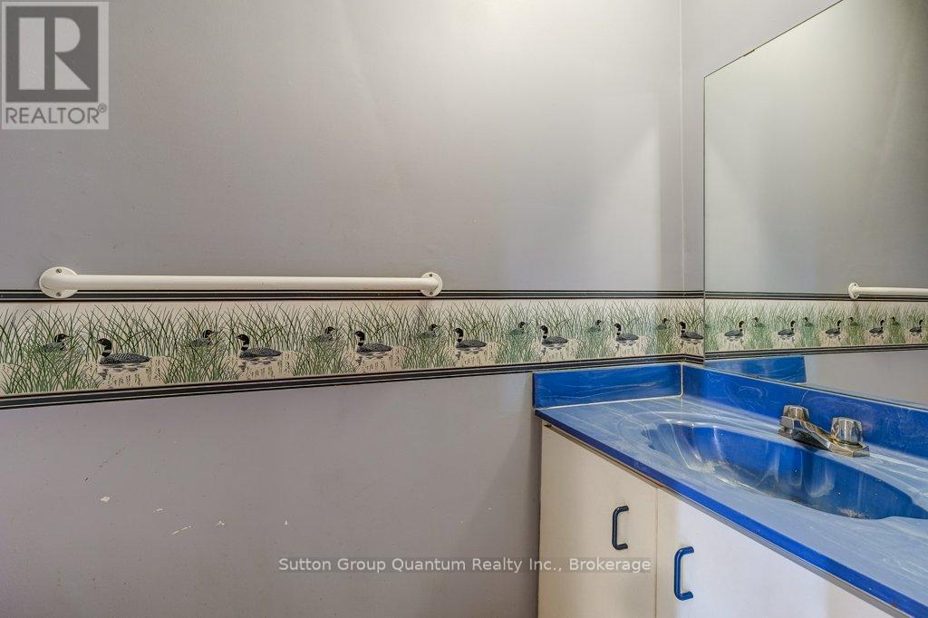 7215 Aspen Avenue, Mississauga, Ontario  L5N 5N9 - Photo 10 - W12879808