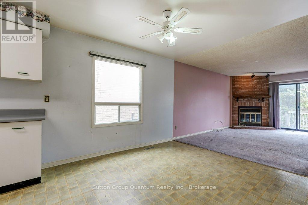 7215 Aspen Avenue, Mississauga, Ontario  L5N 5N9 - Photo 16 - W12879808