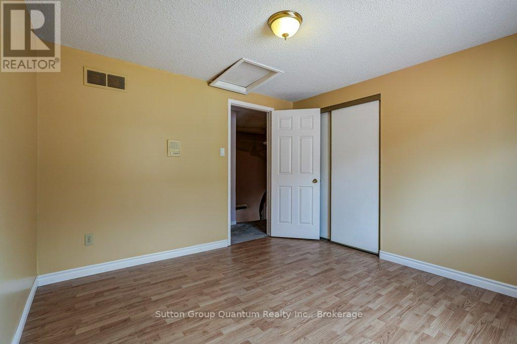 7215 Aspen Avenue, Mississauga, Ontario  L5N 5N9 - Photo 26 - W12879808