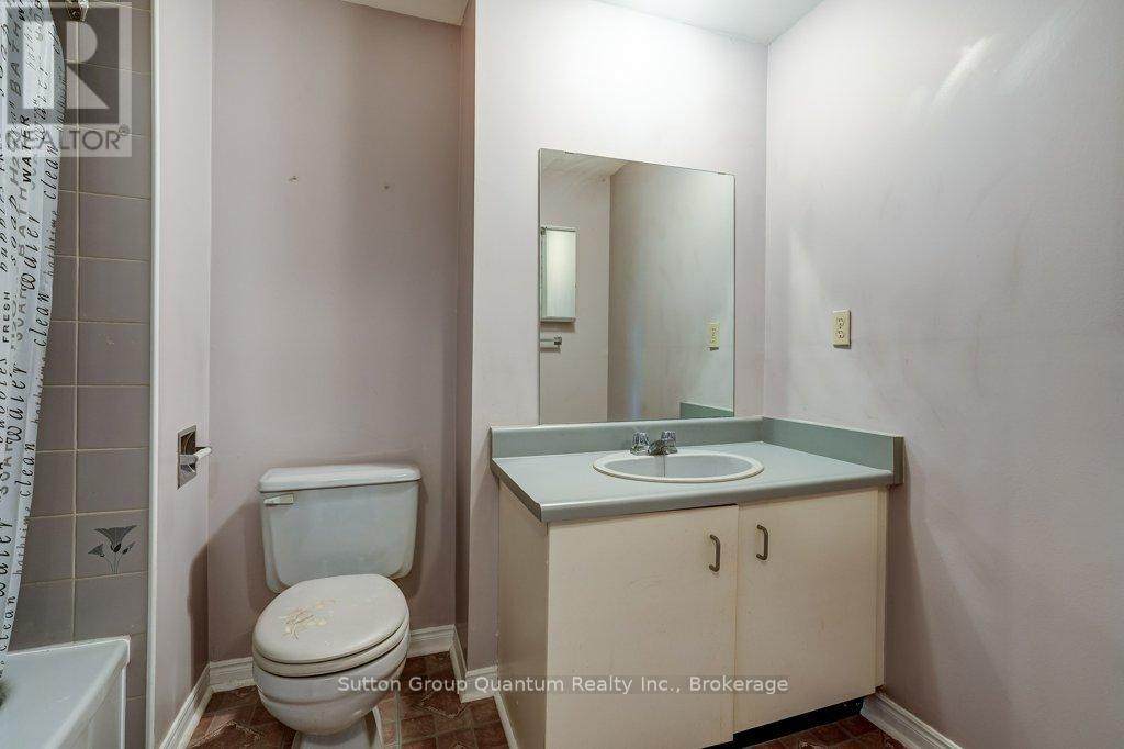 7215 Aspen Avenue, Mississauga, Ontario  L5N 5N9 - Photo 27 - W12879808