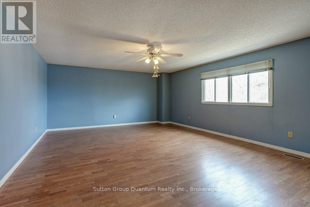 7215 Aspen Avenue, Mississauga, Ontario  L5N 5N9 - Photo 28 - W12879808