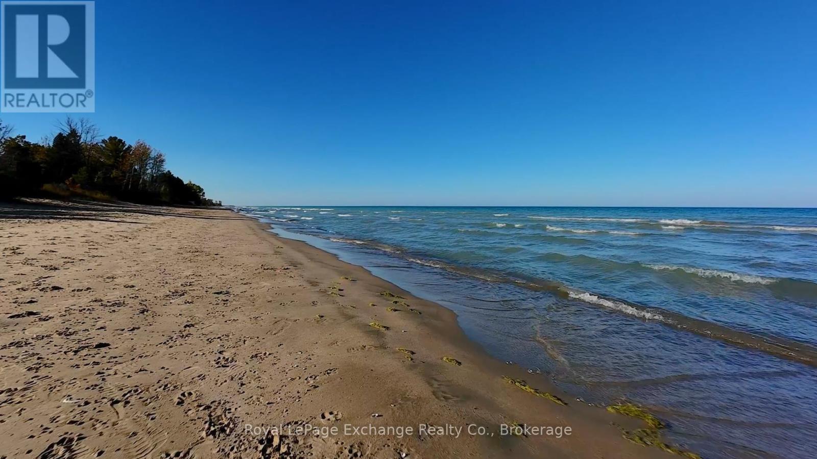 40 Vozka Drive, Huron-Kinloss, Ontario  N2Z 0B3 - Photo 8 - X12878924