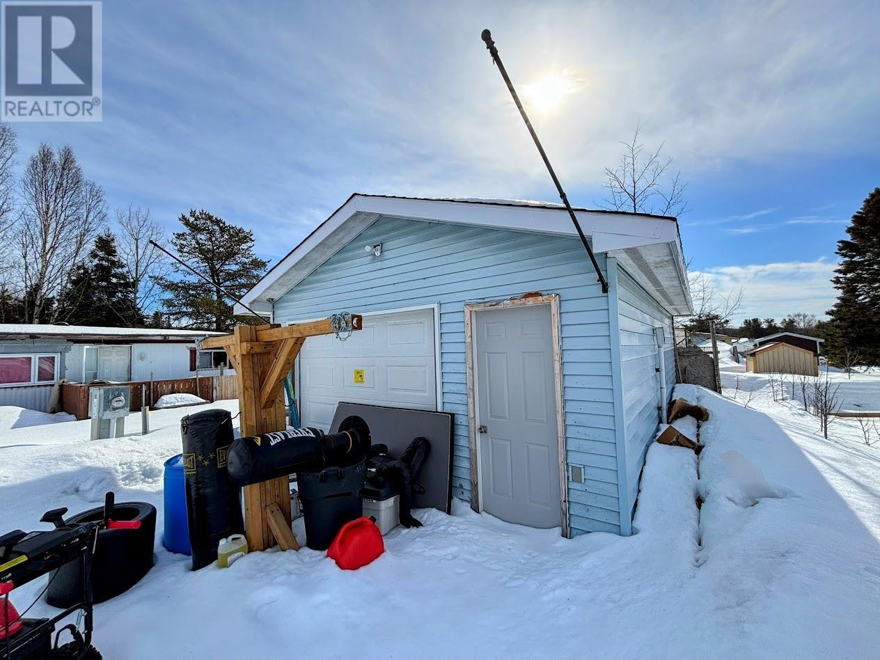 20 Coveney St, Marathon, Ontario  P0T 2E0 - Photo 5 - TB2600430