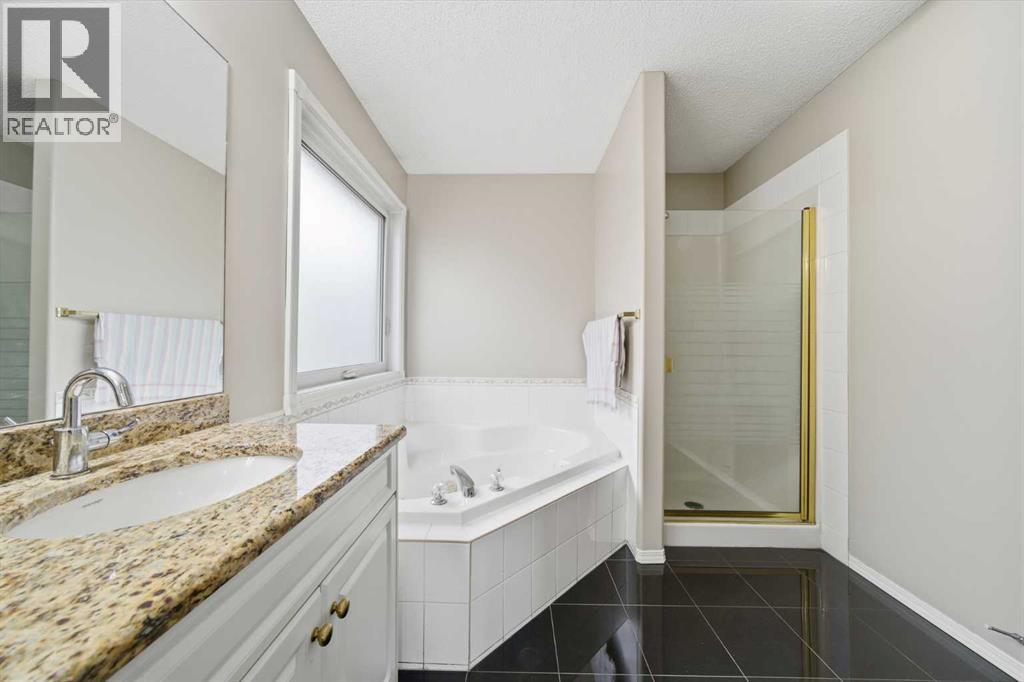 62 Hampstead Gardens Nw, Calgary, Alberta  T3A 5Y5 - Photo 23 - A2270595